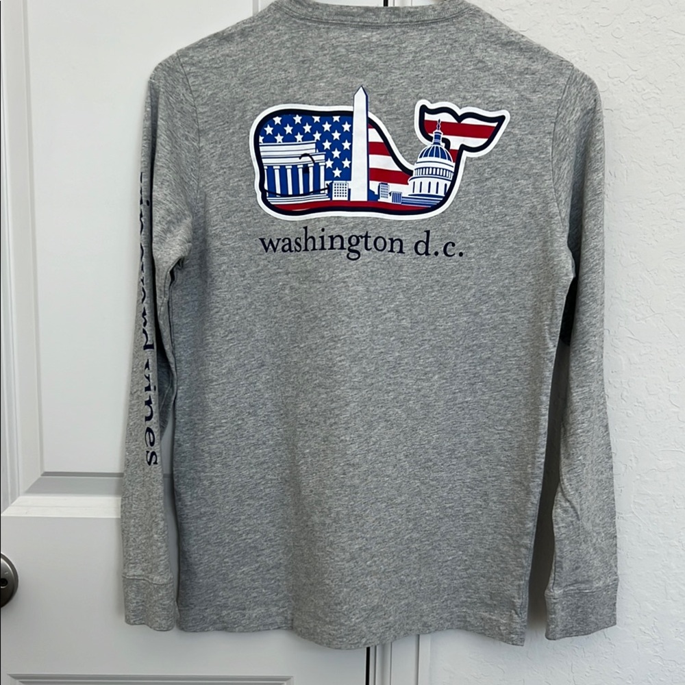 Vineyard Vines Gray Kids Long Sleeve Shirt with Washington D.C. Design EUC